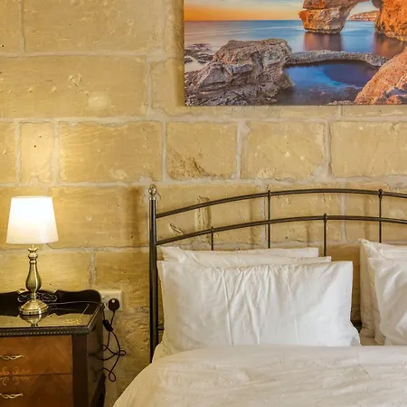 Authentic 2br House Of Character With Terrace By 360 Estates Apartmán *