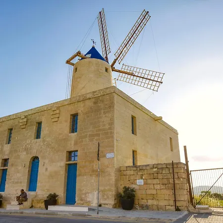 Authentic 2br House Of Character With Terrace By 360 Estates Apartmán