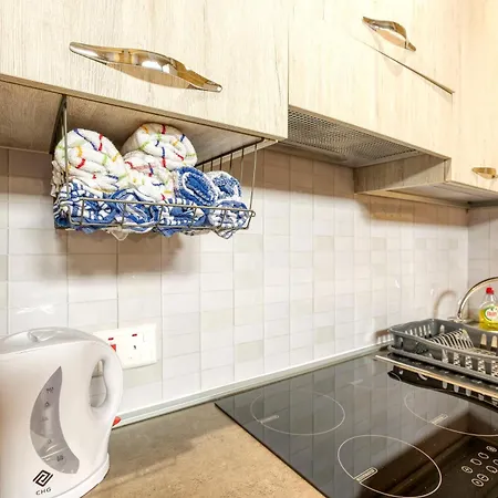 Apartmán Authentic 2br House Of Character With Terrace By 360 Estates